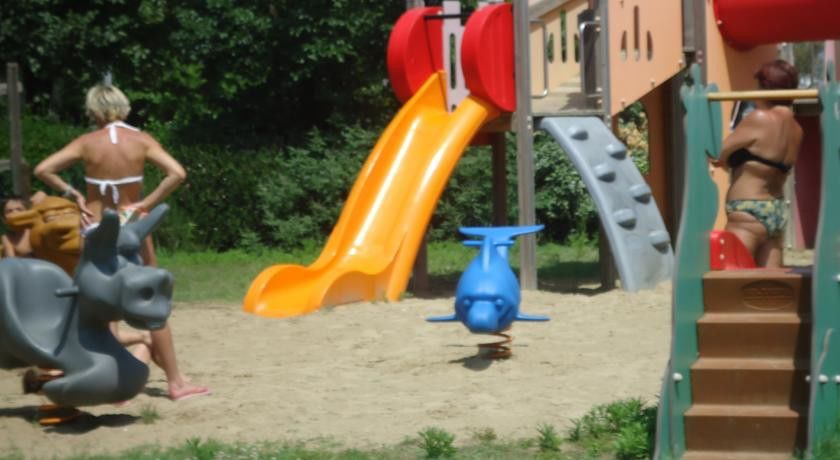 Hotel Nuova Riccione Esterno foto